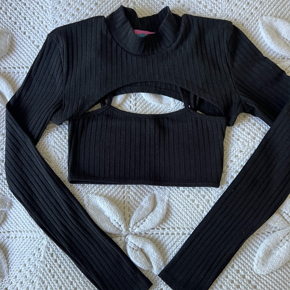 Edikted ribbed two piece top